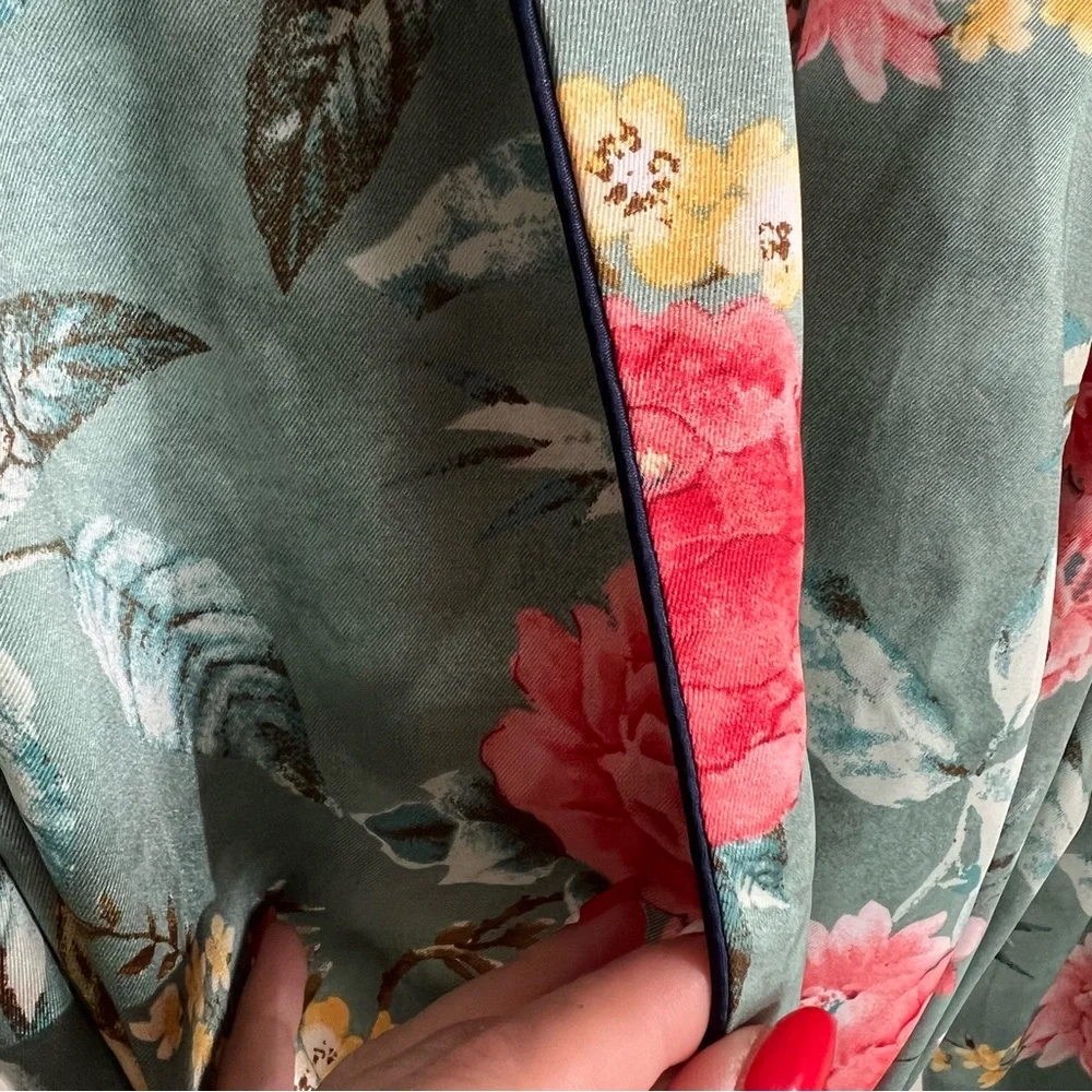 Floral Satin Robe - Picture 10 of 10